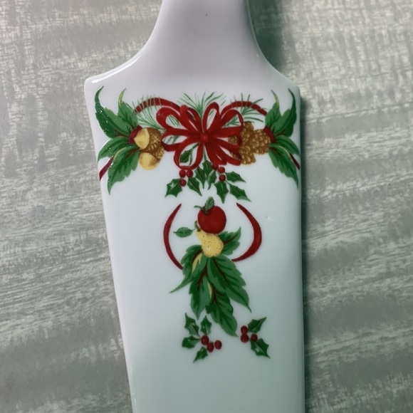 Formalities by Baum Brothers made in China , Christmas cake server - Picture 3 of 5